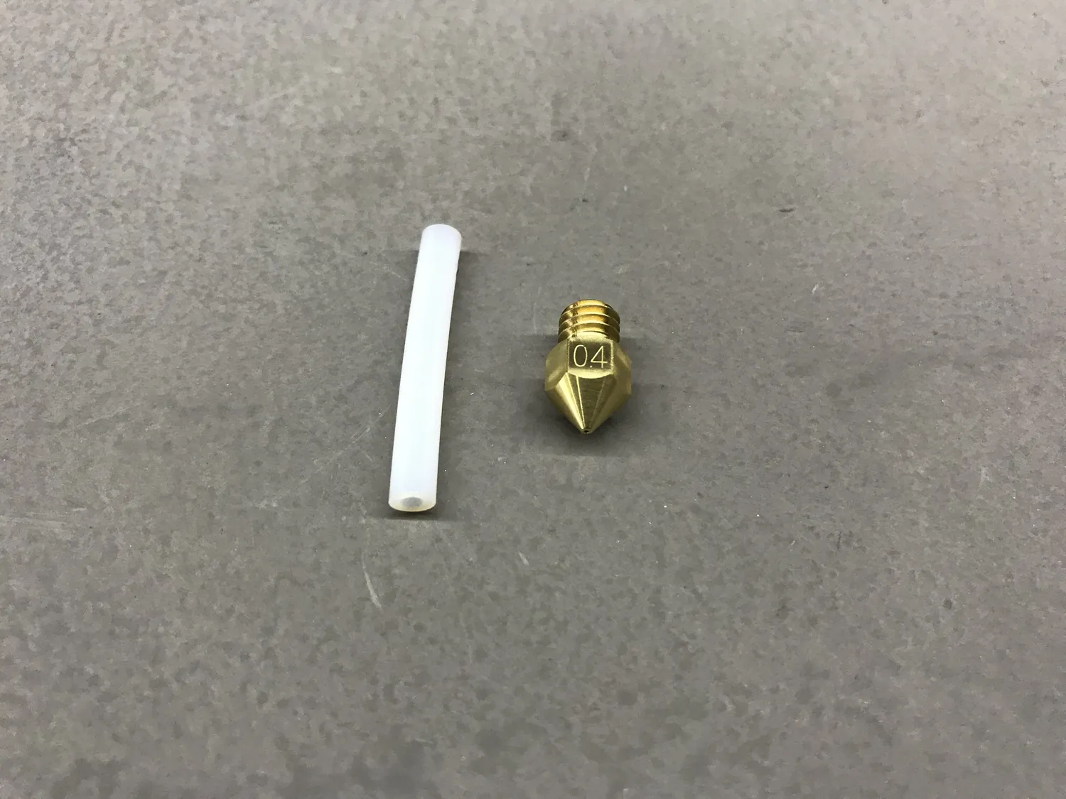QIDI Tech MK8 M6 suutin ja PTFE-putki