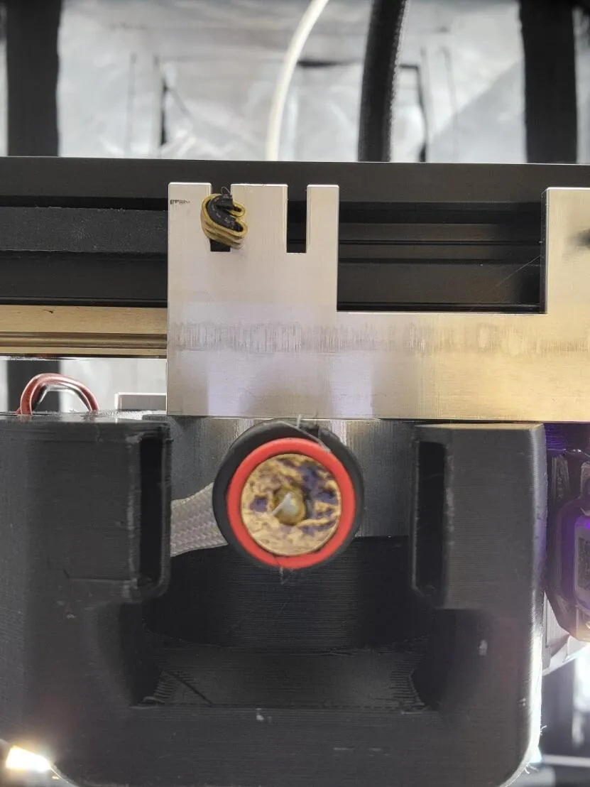 Micro-Swiss NG suulakepuristimen sovitelevy